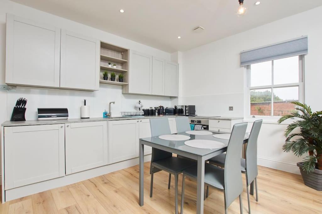 Beautiful Central Apartment Leamington Spa Luaran gambar